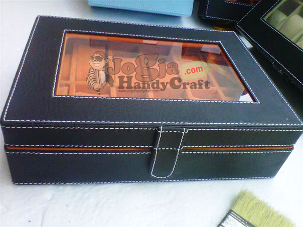 Box Jam Tangan Isi 12 Box Jam Tangan Isi 12