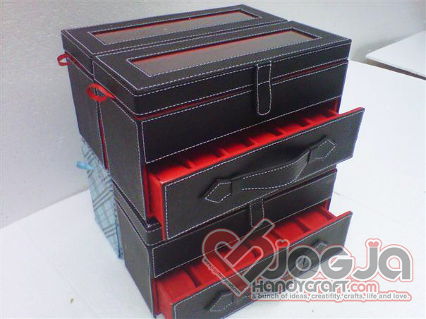 Box Jam Susun Slot 12 Black