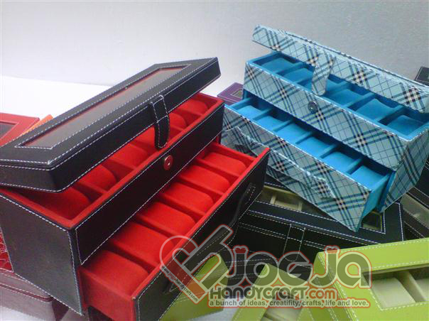 Box Jam Susun Slot 12 