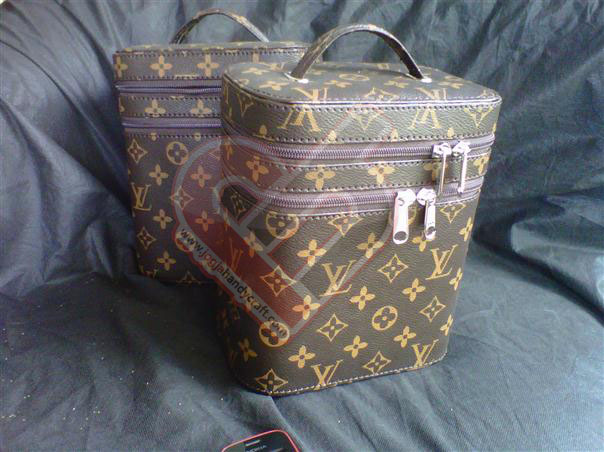 Make Up Case Motif LV Make Up Case Motif LV