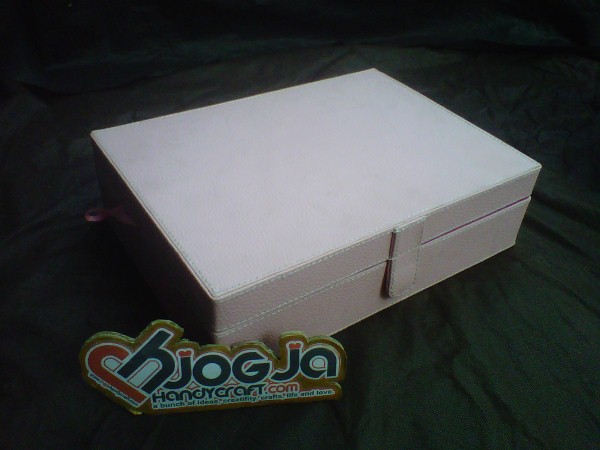 Cute Pink  Box Jam Mix Accesories Holder 