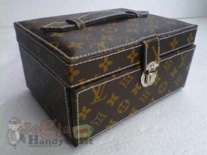 Jewelry Box Organizer LV Mono
