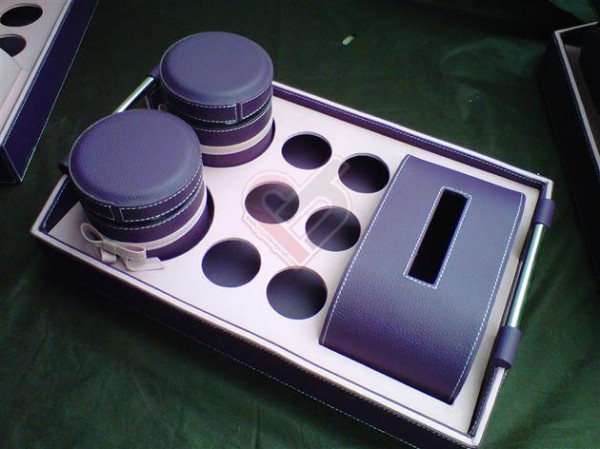Trayset Toples Isi 2, 6 Aqua Hole, 1 Tissue Box