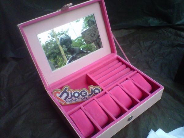 Cute Pink Box Jam Mix Accesories Holder