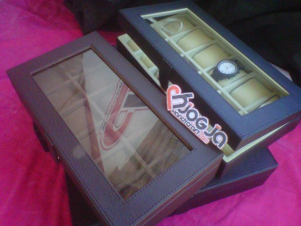Exclusive Large Size Watch Box For 12 Sport Watches