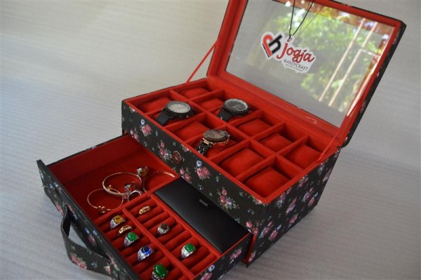 BLACK FLORAL WATCH BOX FOR 12 WATCHES MIX ACCESORIES DRAWER