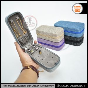 Travel Mini Jewelry Box Tempat Penyimpanan Perhiasan Emas & Aksesoris Kalung, Cincin, Anting, Gelang